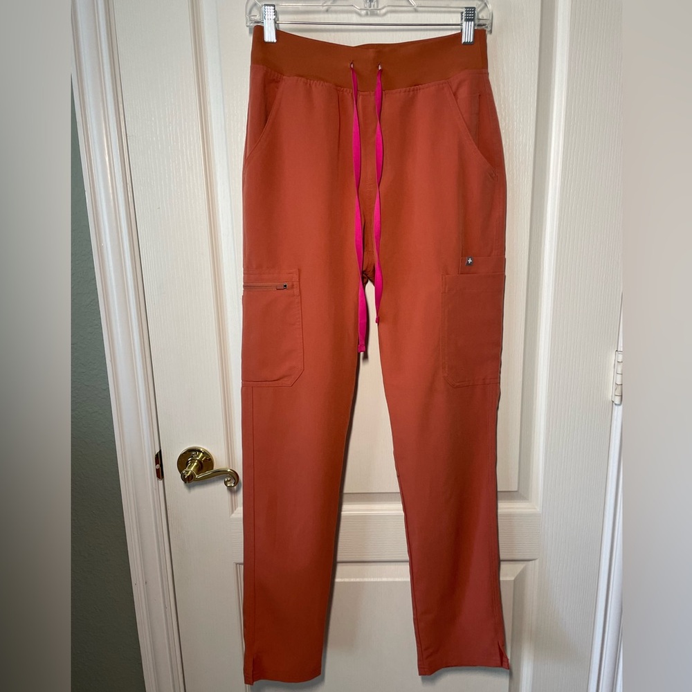 Figs High Waisted Yola Skinny Scrub Pants